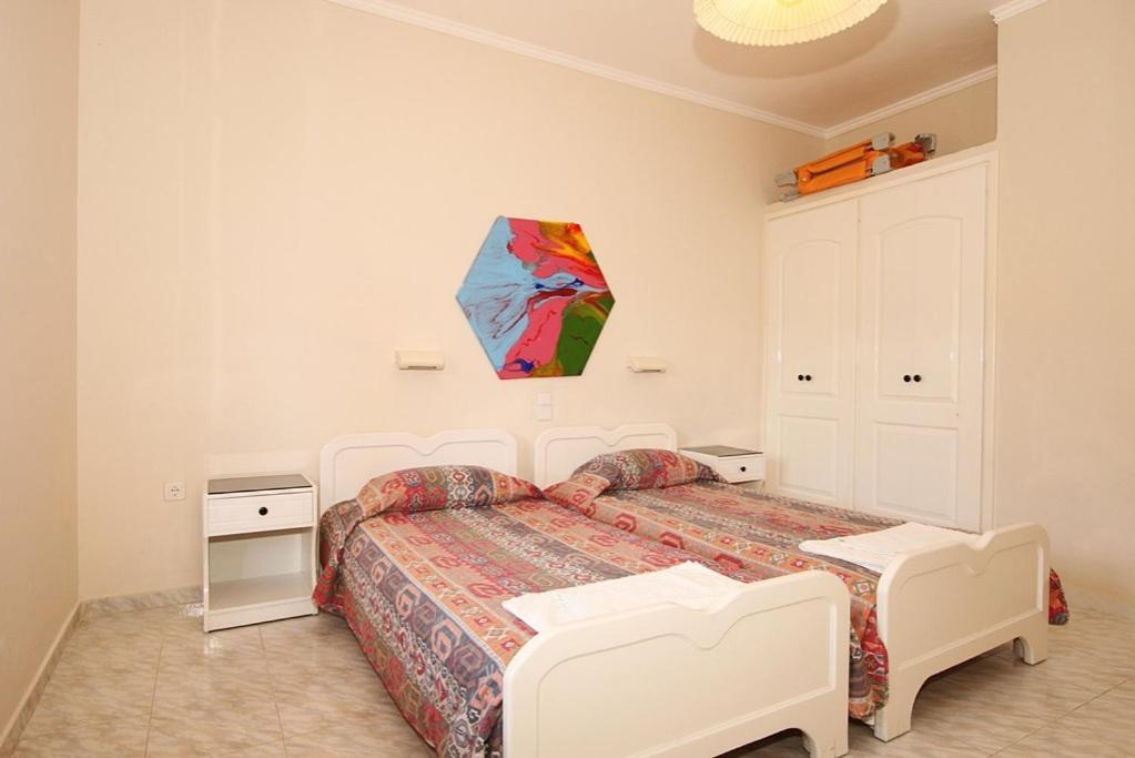 Pool Villa Grigoris Aspiotades Exteriör bild